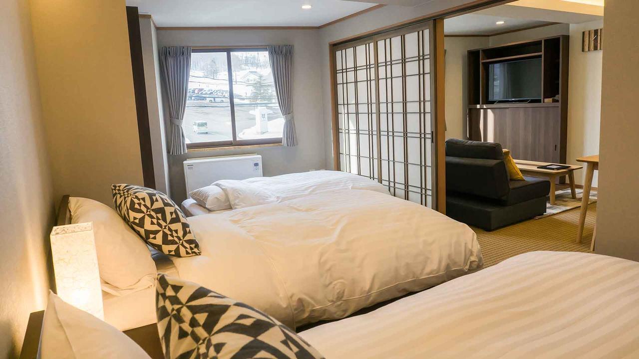 Hotel Silverhorn Myoko Exteriör bild