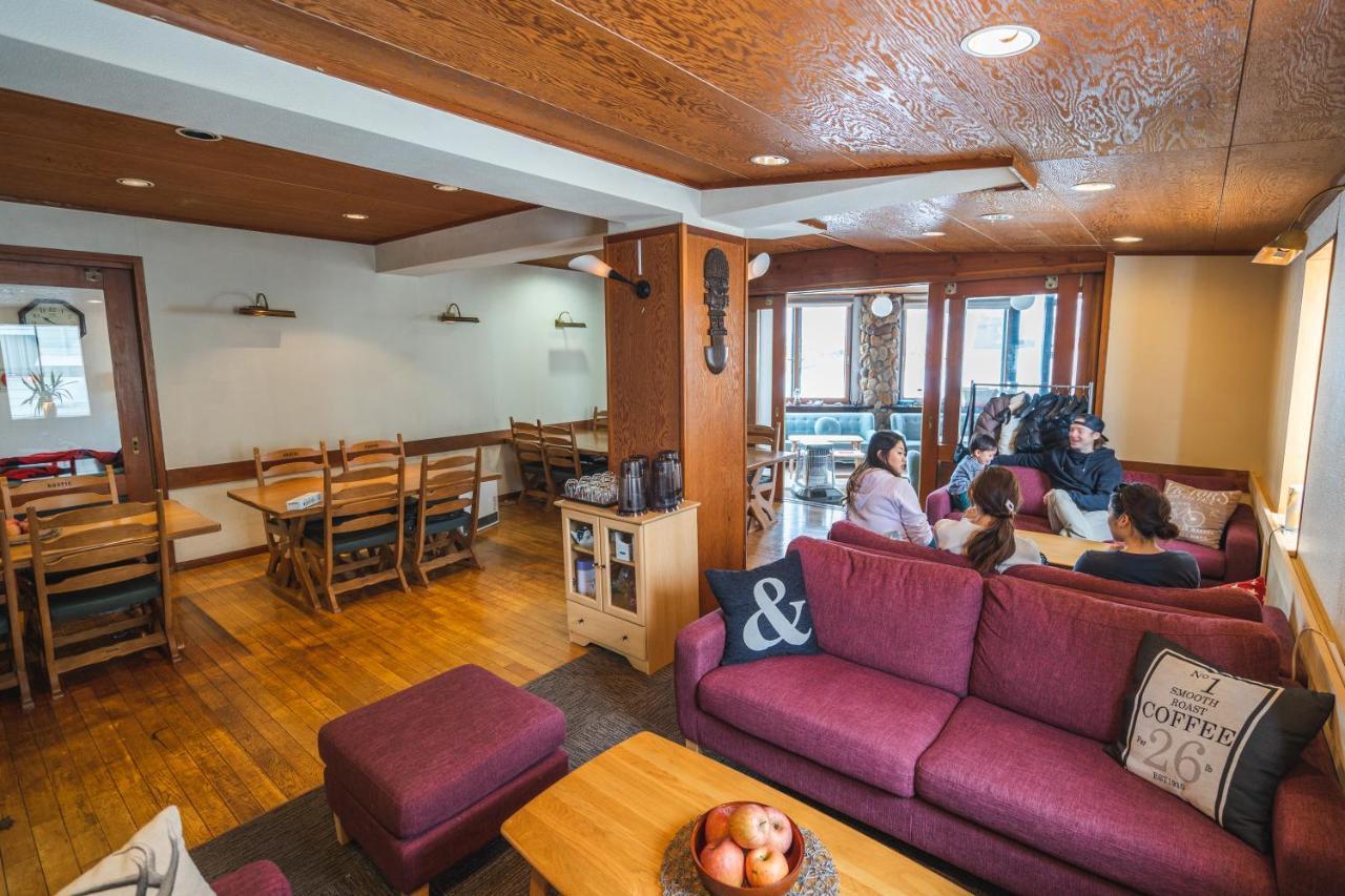 Hotel Silverhorn Myoko Exteriör bild